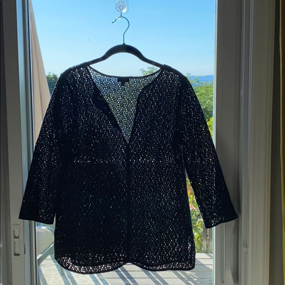 Talbots Black Eyelet M top, fits L
